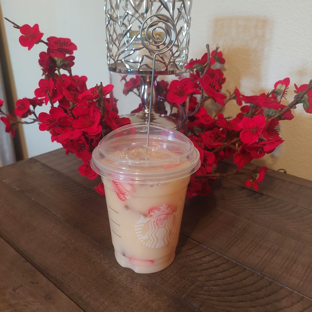 Starbucks Straberry Drink Photo Holder